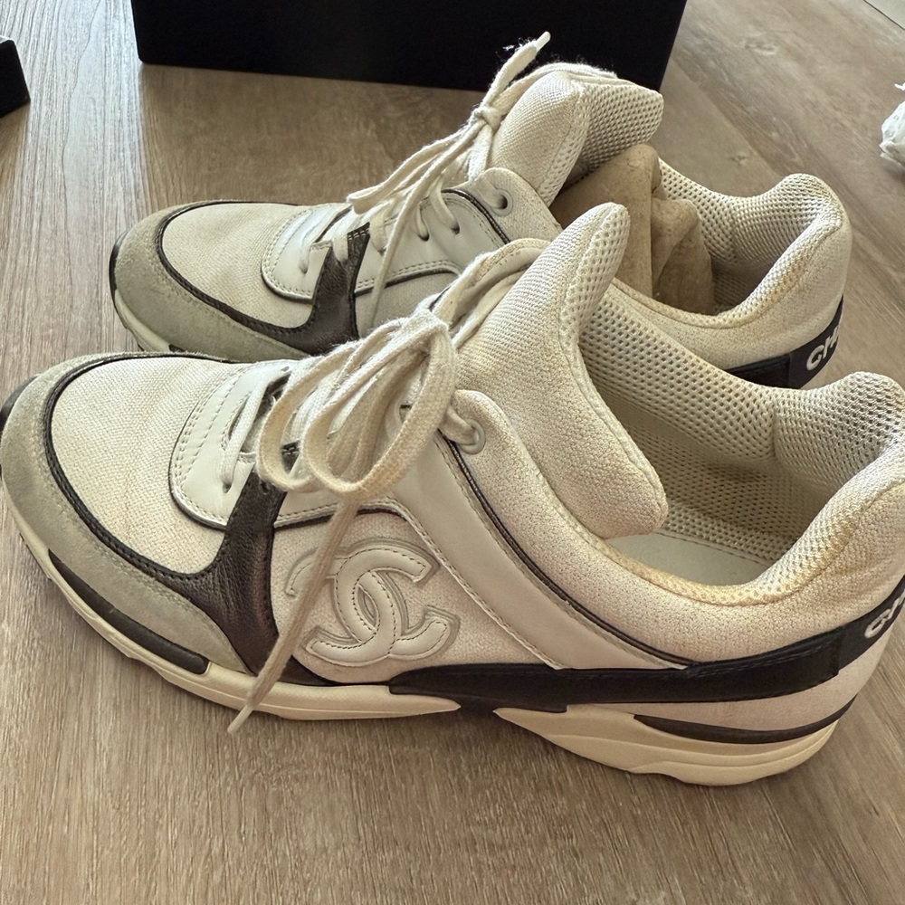 Chanel White and Black Sneakers - Picture 3 of 9